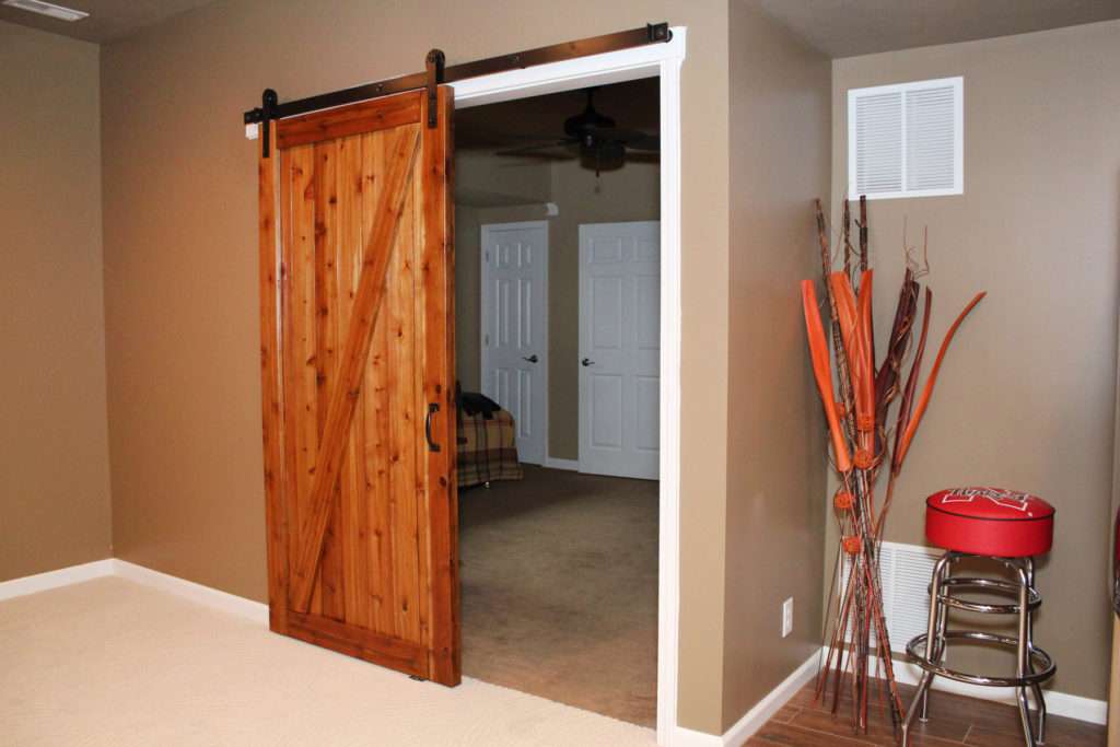 Best Handyman, Honey-Do, Home Remodel Services, Roofing Specialist in Kansas City, MO RoyalCraftsmen.com - (816) 820-0173 - Ask Dave